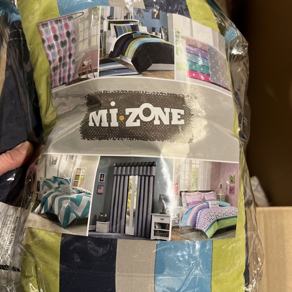 Mi Zone 3 piece Twin Duvet Cover Bedding Set Green Blue Grey Striped - Picture 1 of 3